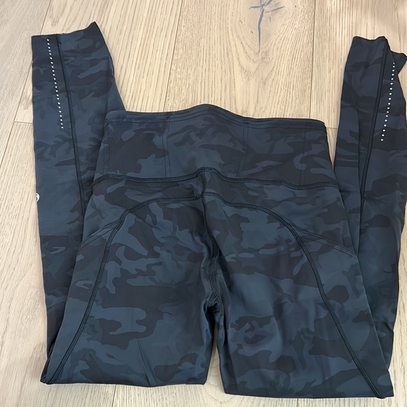 Swift Speed High Rise Tight - Picture 7 of 7